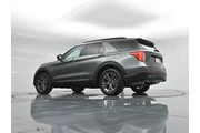 $32000 : Ford Explorer 2023 XLT 4dr S thumbnail