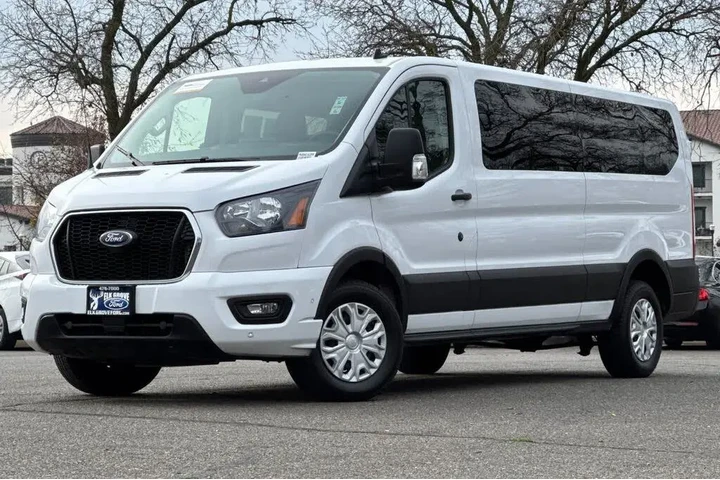 $38695 : Ford Transit 2023 350 XL 3dr image 1