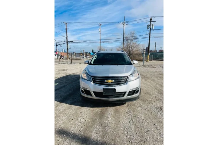 $12500 : 2017 Traverse LT image 1