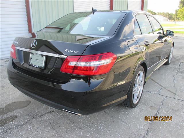 $12995 : 2010 E Class image 3