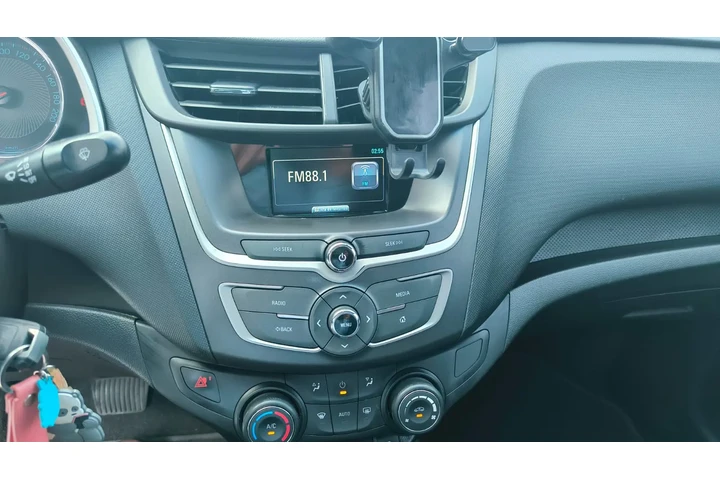 $189000 : Chevrolet Aveo 2018 LTZ T/A image 9