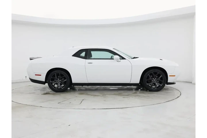 $23998 : Dodge Challenger 2020 SXT 2d image 7