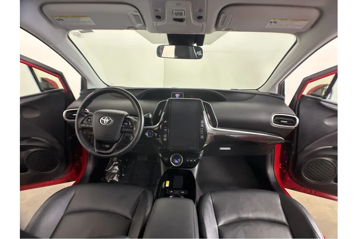 $25590 : Gold Certified2020 Prius Prim image 3