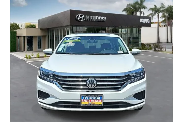 $18894 : Volkswagen Passat 2022 SE 4d image 8