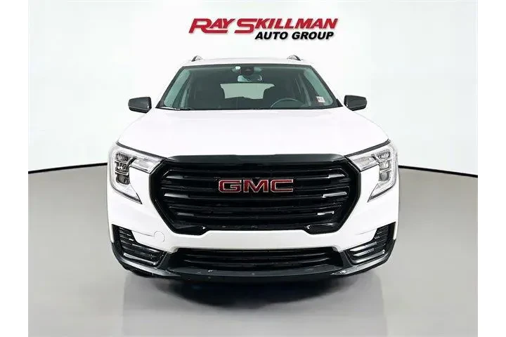 $38175 : GMC Terrain 2024 AWD SLE 4dr image 2