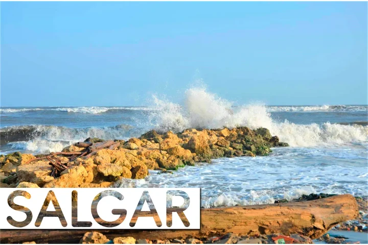 $1100000 : Colombia Salgar  frente al mar image 1