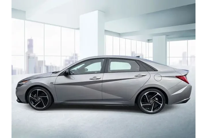 $22999 : Hyundai ELANTRA 2023 N Line image 2