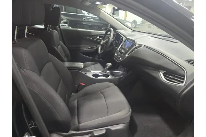 $18995 : Chevrolet Malibu 2023 LT 4dr image 4