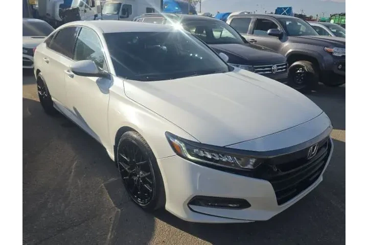 $21600 : Honda Accord 2018 Sport 4dr image 3