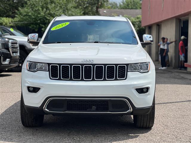 $22999 : 2019 Grand Cherokee image 3