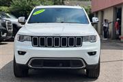 $22999 : 2019 Grand Cherokee thumbnail