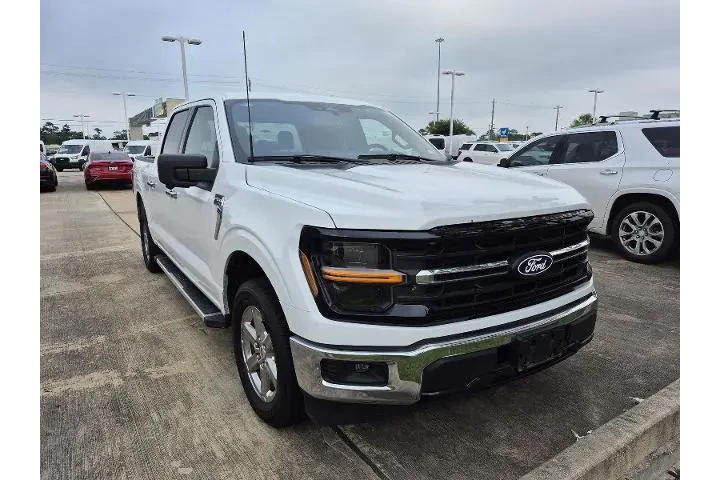 $38196 : Ford F-150 2024 4x2 XLT 4dr image 2