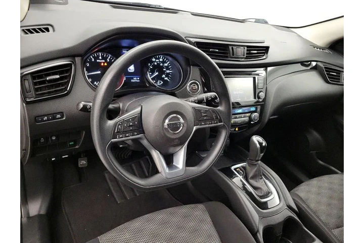 $15998 : Nissan Rogue Sport 2019 S 4d image 9
