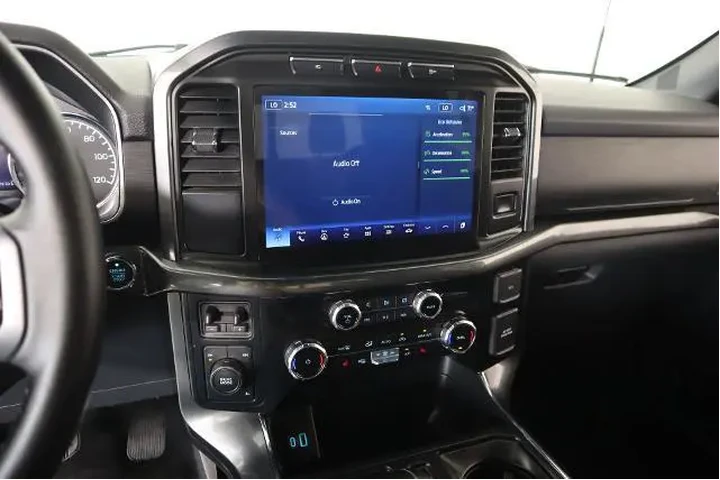 $39948 : Ford F-150 2023 4x4 XL 4dr S image 5