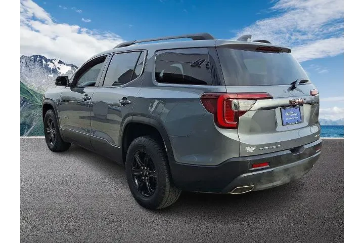 $31997 : GMC Acadia 2022 4x4 AT4 4dr image 4