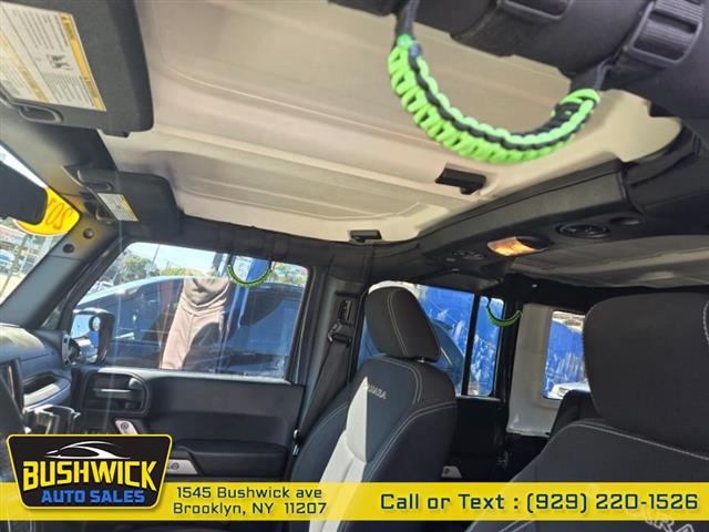 $21995 : Used 2016 Wrangler Unlimited image 10