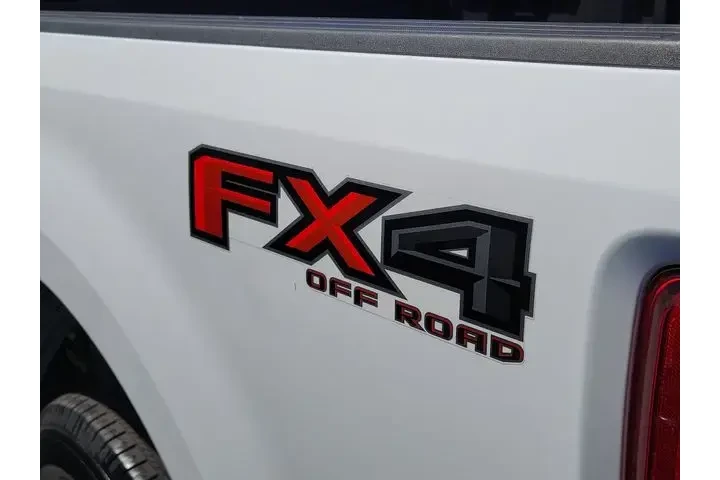 $37990 : Ford F-250 Super Duty 2022 4 image 5