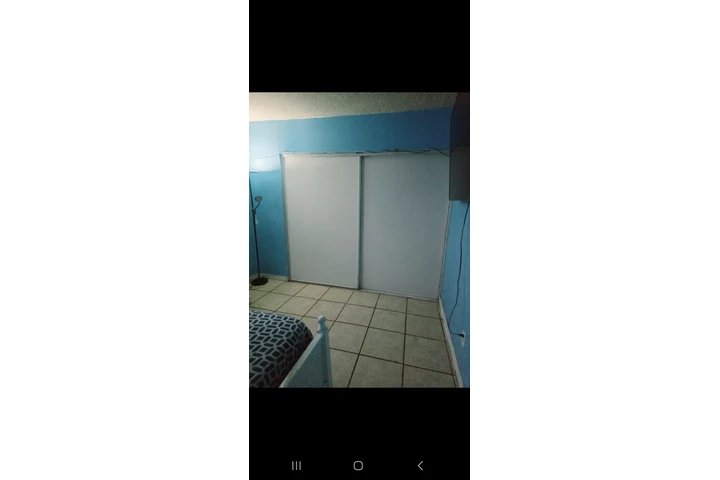 $900 : Rento cuarto amueblado image 3