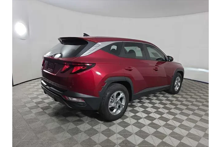 $18857 : Hyundai TUCSON 2024 image 8
