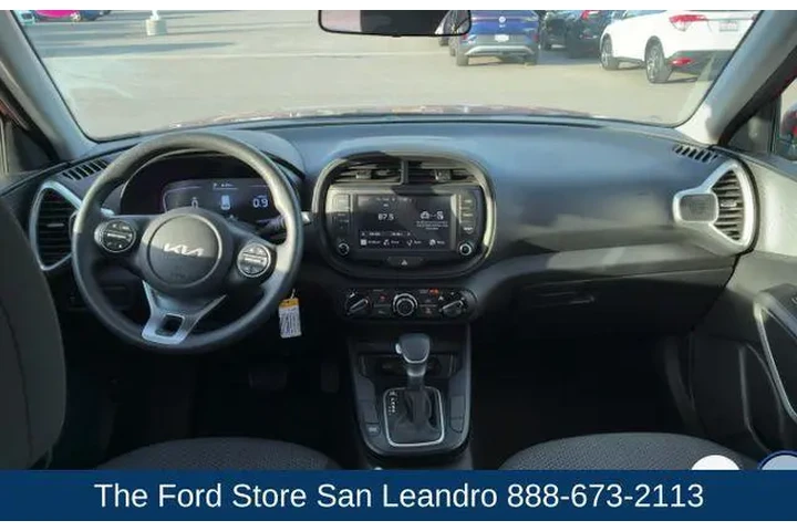 $18950 : Kia Soul 2025 S 4dr Crossove image 10