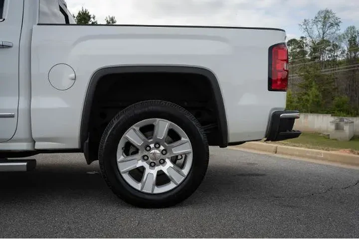 $21987 : GMC Sierra 1500 2015 4x4 SLT image 6