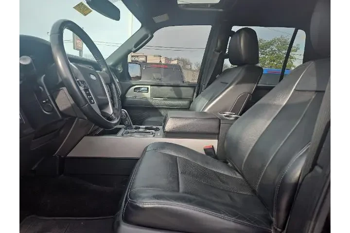 $13005 : Ford Expedition 2017 4x4 Lim image 8