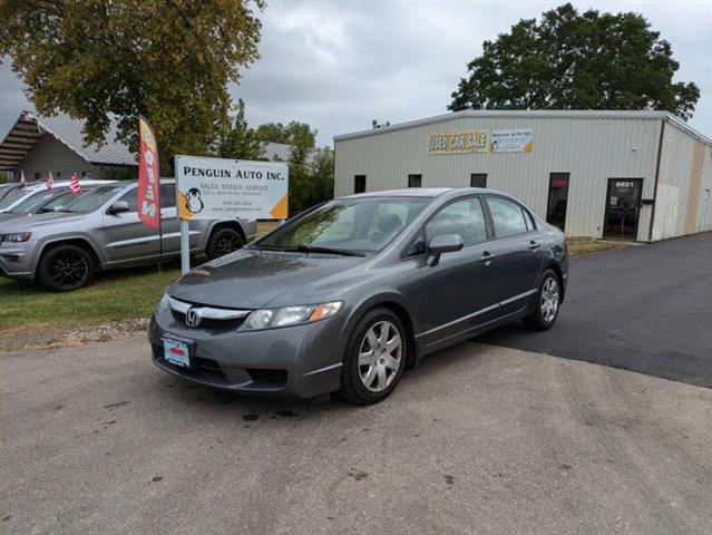 $6490 : 2009 Civic LX image 2