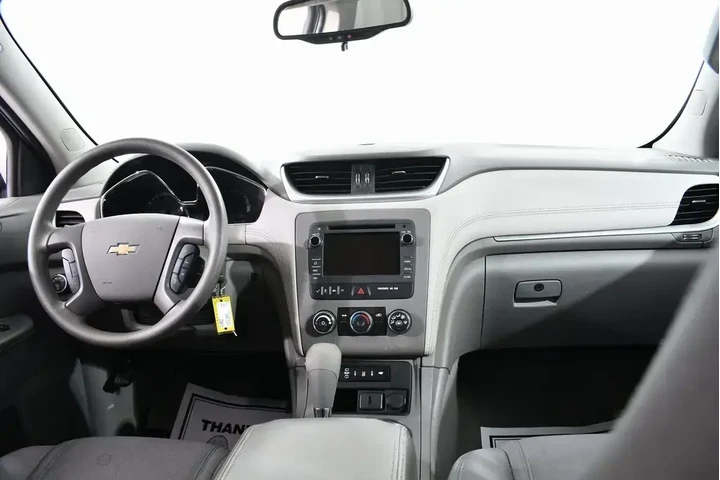 $5955 : Chevrolet Traverse 2015 AWD image 7