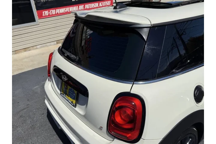 $5899 : 2014 MINI Hardtop Cooper S image 10