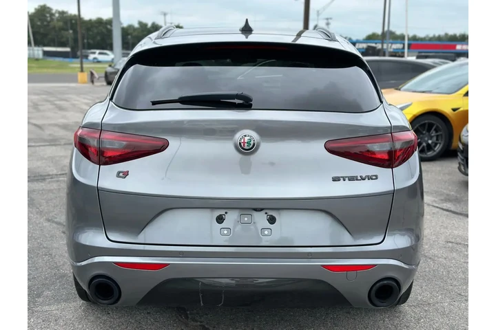 2020 ALFA ROMEO STELVIO TI SP image 10