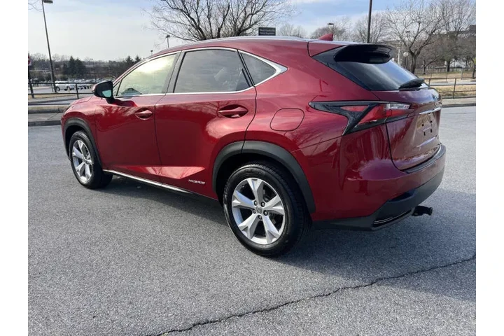 $17500 : 2017 NX 300h image 8