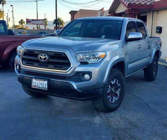 $21999 : 2017 Tacoma image 2