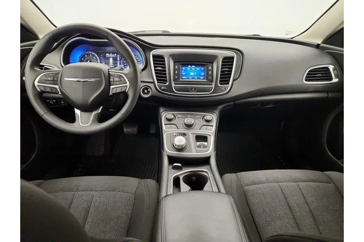 $10998 : Chrysler 200 2015 Limited 4d image 9