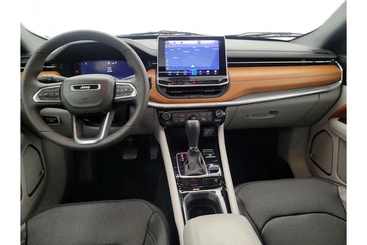 $25998 : Jeep Compass 2023 4x4 Limite image 9