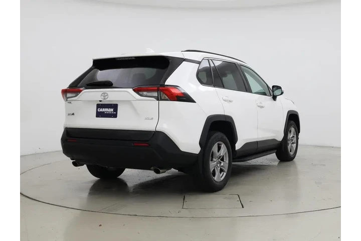 $28998 : Toyota RAV4 2023 XLE 4dr SUV image 8