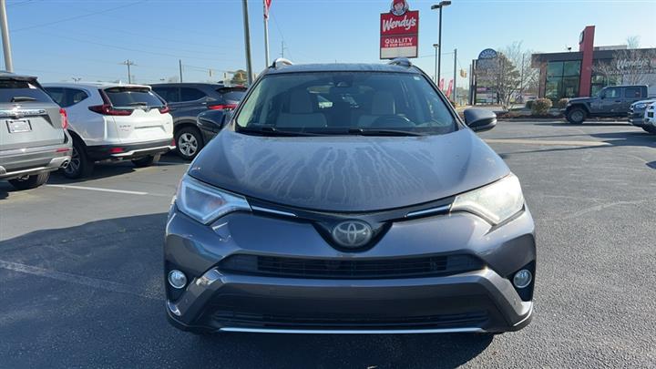 $16890 : PRE-OWNED 2016 TOYOTA RAV4 XLE image 2