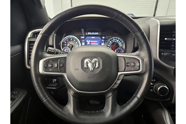 $35998 : Ram 1500 2022 4x4 Big Horn 4 image 10