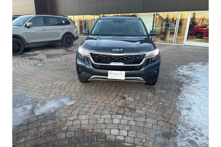 $22999 : 2023 Seltos EX image 2