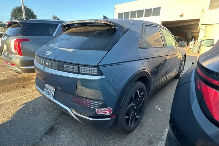 $23990 : Hyundai IONIQ 5 2024 SEL 4dr image 3