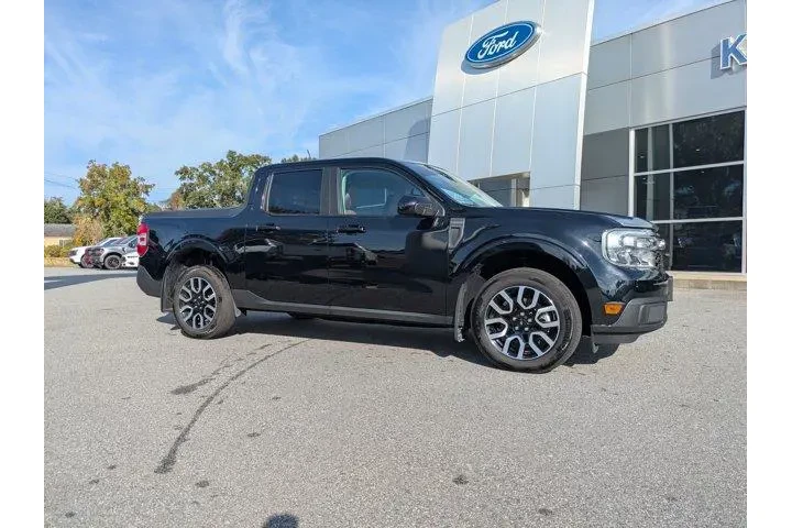 $31900 : Ford Maverick 2023 Lariat 4d image 1