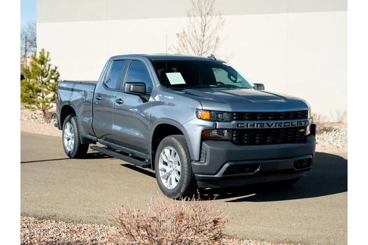 $30478 : 2021 Silverado 1500 Custom image 1
