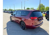 2018 Pacifica S thumbnail