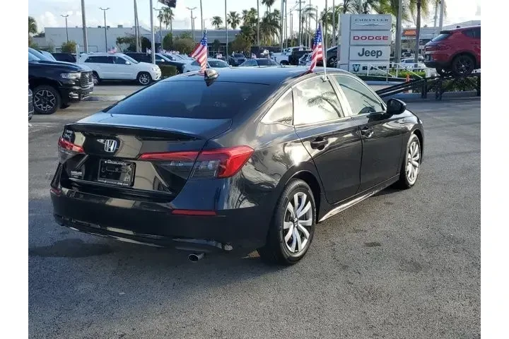 $18991 : Honda Civic 2022 LX 4dr Seda image 7