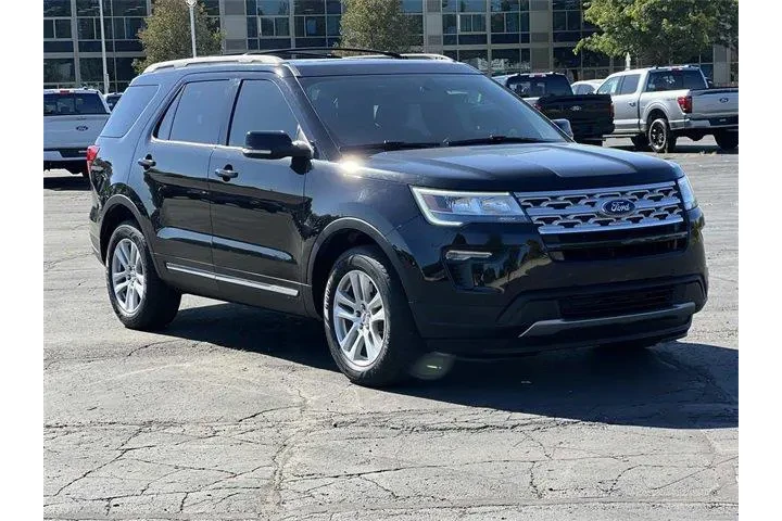 $12350 : Ford Explorer 2018 AWD XLT 4 image 7