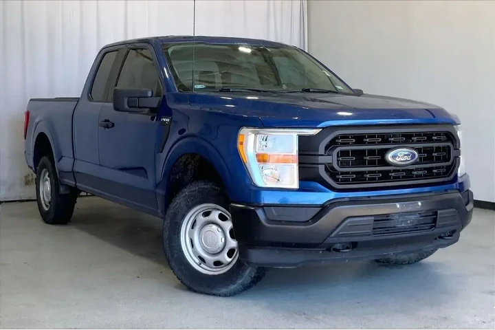 $21862 : Ford F-150 2022 4x4 XL 4dr S image 1