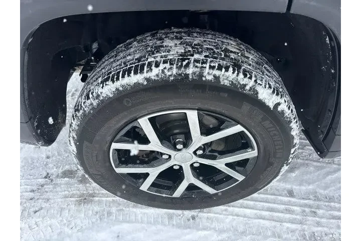 $32485 : Jeep Grand Cherokee 2023 4x4 image 10