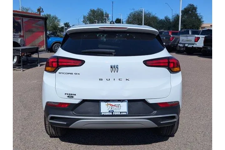 Buick Encore GX 2025 Preferr image 5