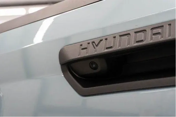 $30023 : Hyundai SANTA CRUZ 2026 SEL image 8