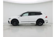 $19998 : Volkswagen Tiguan 2021 SE 4d thumbnail