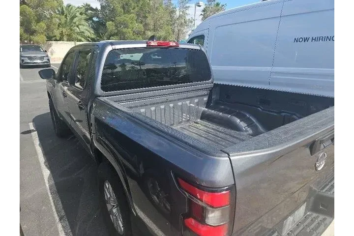 $28623 : Nissan Frontier 2022 4x4 S 4 image 2